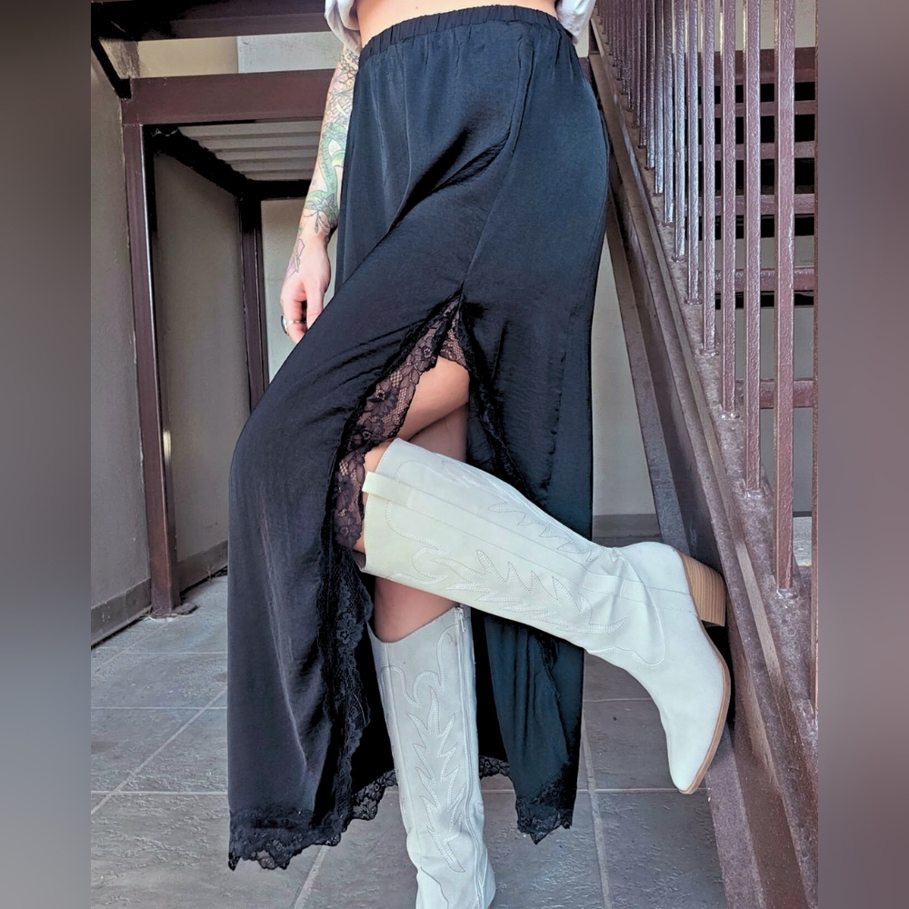 Black Lace Trim Skirt